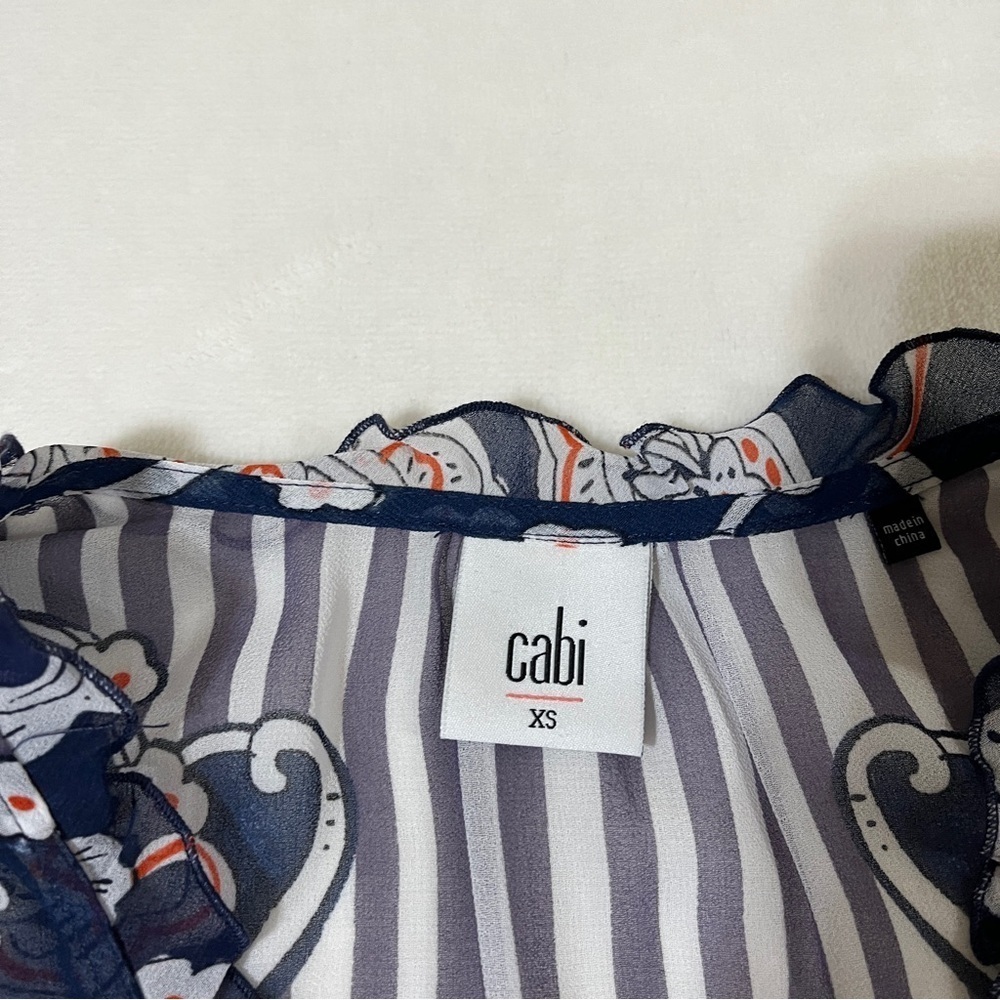 CAbi Style 5349 Paisley Peplum Vneck Sleeveless Blouse Paisley & Stripe Sheer XS - Picture 5 of 9